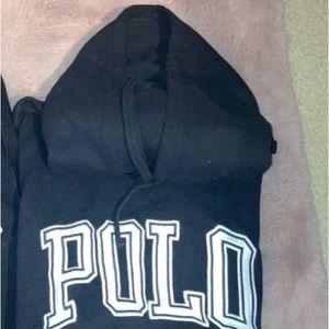 POLO-Ralph Lauren, Mens-Sz Medium men’s sweat shirt.